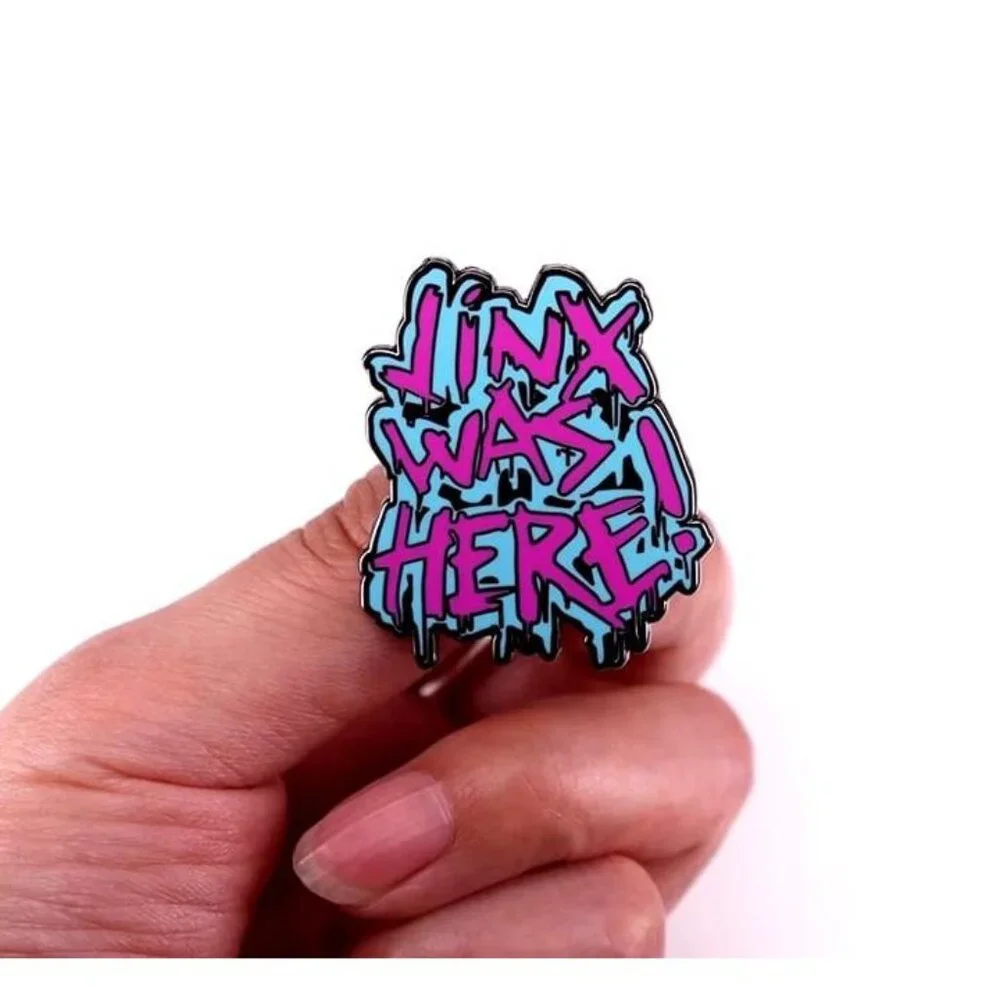 League of Legends Arcane Jinx 'Was Here' Enamel Pin – Collector's Edition - Picture 3 of 5